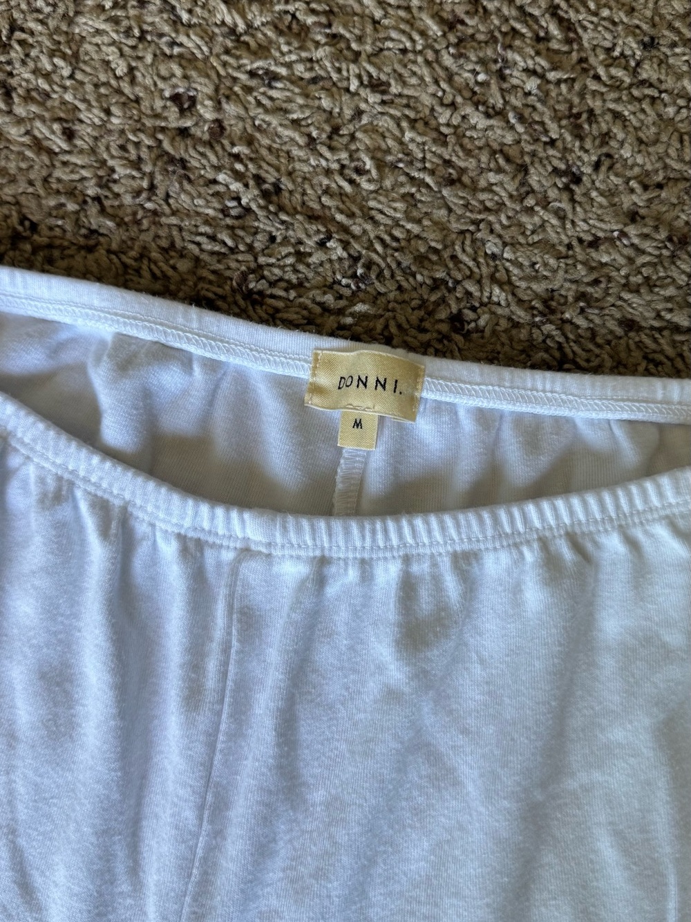 DONNI. The Baby Rib Scallop Pant in Powder White Size Medium - Picture 6 of 7